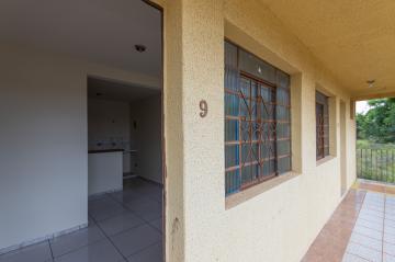 Alugar Apartamento / Kitinete em Ponta Grossa. apenas R$ 450,00