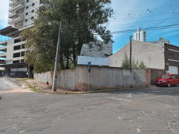 Terreno de esquina para locação na vila Estrela