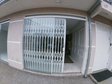 Alugar Comercial / Loja em Ponta Grossa. apenas R$ 850,00