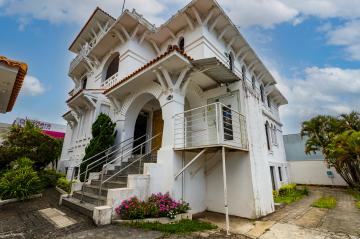 Comercial / Casa em Ponta Grossa/PR 