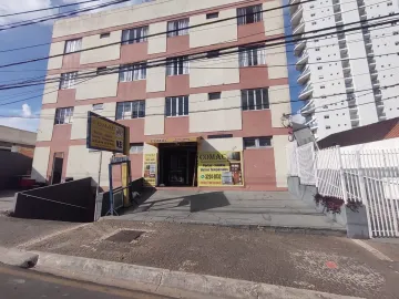 Alugar Apartamento / Padrão em Ponta Grossa. apenas R$ 780,00