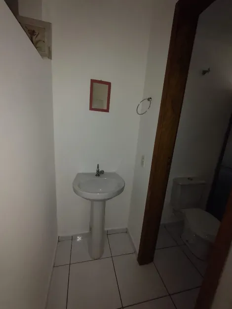 Studio mobiliado em frente ao Campus da UEPG