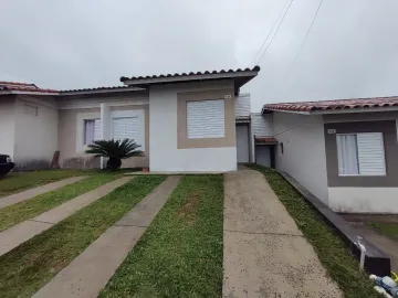 Alugar Casa / Condomínio em Ponta Grossa. apenas R$ 850,00