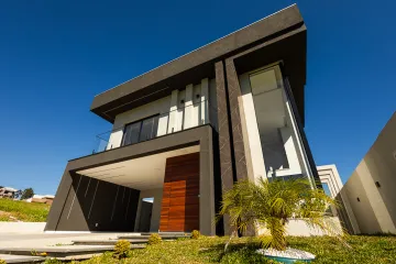 Alugar Casa / Condomínio em Ponta Grossa. apenas R$ 1.600.000,00