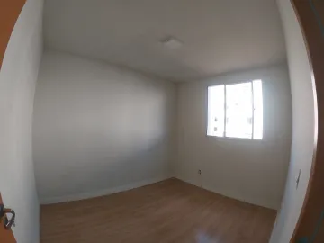 Apartamento térreo em Uvaranas - Residencial Parque Purunã