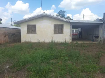 Casa em Uvaranas na Vila Dal' Col