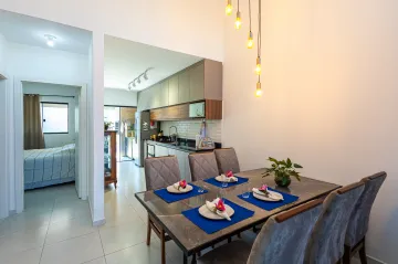 Residência em Uvaranas, com 3 quartos (sendo 1 suíte) e espaço de terreno