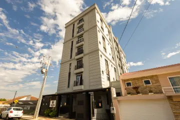 Alugar Apartamento / Padrão em Ponta Grossa. apenas R$ 440.000,00