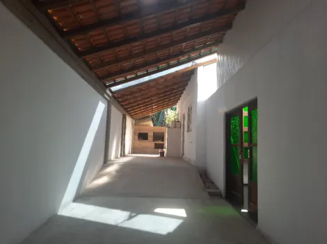 Casa em Uvaranas