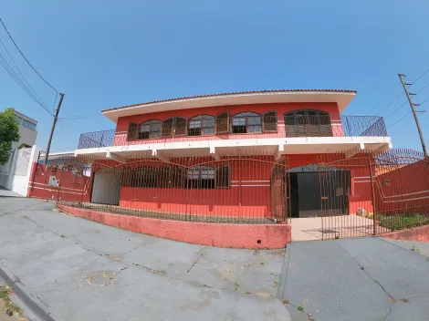 Alugar Casa / Padrão em Ponta Grossa. apenas R$ 2.500,00