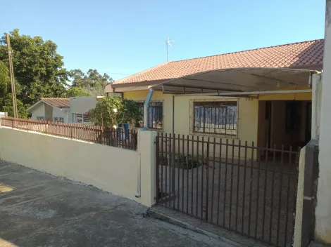 Alugar Casa / Padrão em Ponta Grossa. apenas R$ 400.000,00