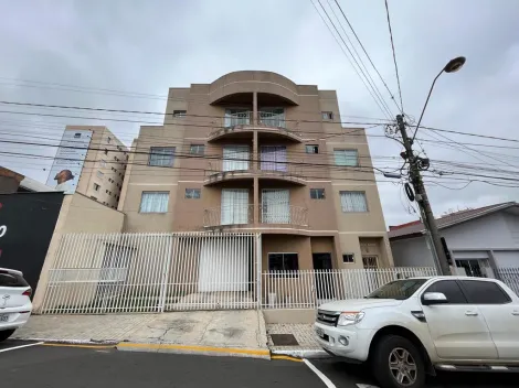 Alugar Apartamento / Padrão em Ponta Grossa. apenas R$ 1.500,00