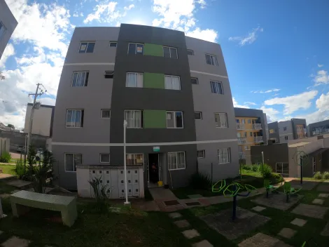 Alugar Apartamento / Padrão em Ponta Grossa. apenas R$ 1.900,00