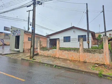 Alugar Casa / Padrão em Ponta Grossa. apenas R$ 229.000,00
