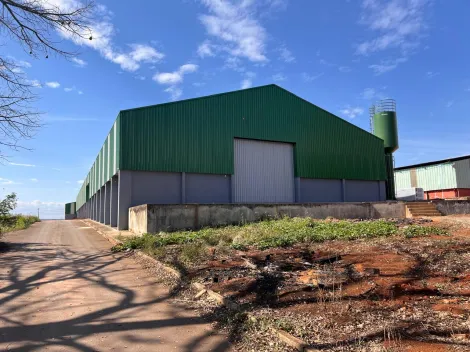 Ponta Grossa Cara cara comercial Locacao R$ 125.123,04 Condominio R$4.500,00 Area construida 4468.68m2