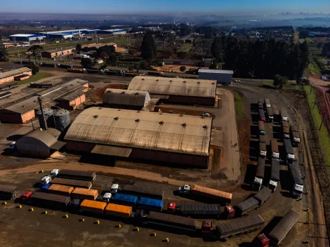 imagem 2 - Comercial - Barracão imagem 2 - Comercial - Barracão