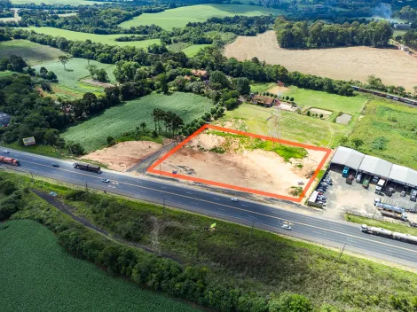 imagem 2 - Área plana com 10285 metros quadrados para logística situada de frente para a avenida Souza Naves imagem 2 - Área plana com 10285 metros quadrados para logística situada de frente para a avenida Souza Naves