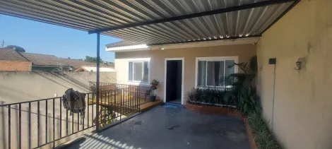 imagem 3 - Casa com terreno generoso na Nova Rússia imagem 3 - Casa com terreno generoso na Nova Rússia