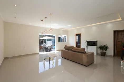 imagem 2 - Casa na Região Santa Paula! Imagine viver em um lar onde cada detalhe foi pensado para acolher sua família com conforto e harmonia. imagem 2 - Casa na Região Santa Paula! Imagine viver em um lar onde cada detalhe foi pensado para acolher sua família com conforto e harmonia.