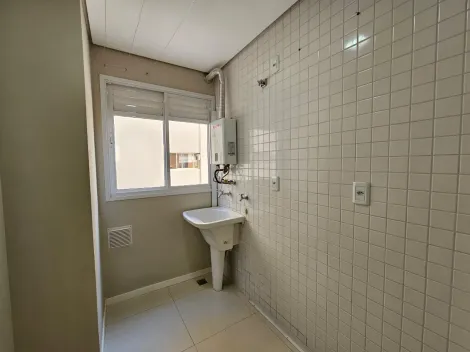 Alugar Apartamento / Padrão em Ponta Grossa. apenas R$ 613.000,00