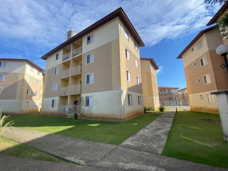 Alugar Apartamento / Padrão em Ponta Grossa. apenas R$ 623,82