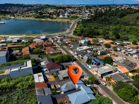 Próxima do Lago de Olarias!