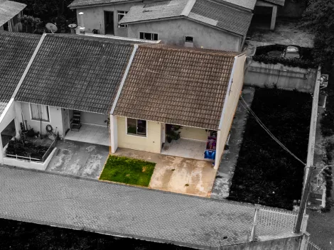 imagem 2 - Residência em condomínio fechado, Bairro Uvaranas imagem 2 - Residência em condomínio fechado, Bairro Uvaranas