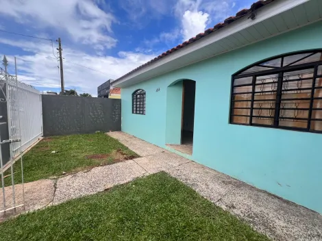 Alugar Casa / Padrão em Ponta Grossa. apenas R$ 2.650,00