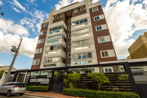 Alugar Apartamento / Padrão em Ponta Grossa. apenas R$ 590.000,00