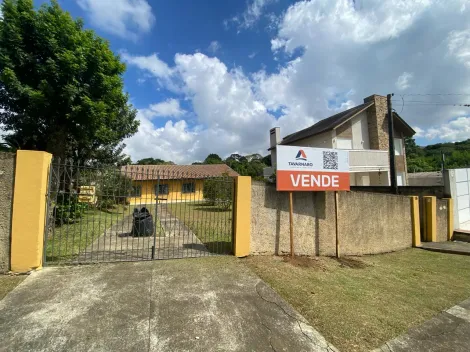 Alugar Casa / Padrão em Ponta Grossa. apenas R$ 400.000,00