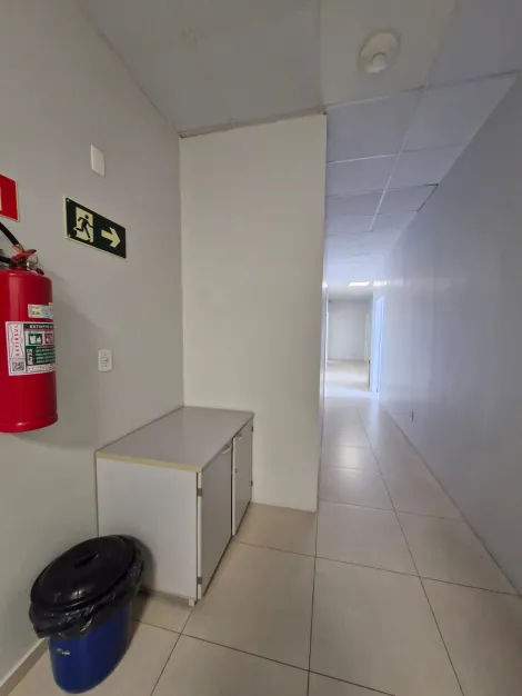 imagem 3 - Sala Comercial Nova Rússia imagem 3 - Sala Comercial Nova Rússia