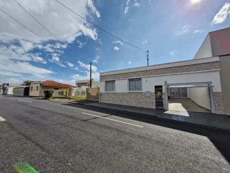 imagem 1 - Casa Semimobiliada no Órfãs imagem 1 - Casa Semimobiliada no Órfãs