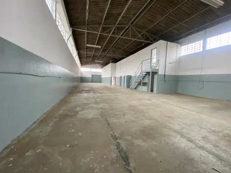 imagem 4 - Barracão Amplo com Estrutura Administrativa em Uvaranas! imagem 4 - Barracão Amplo com Estrutura Administrativa em Uvaranas!
