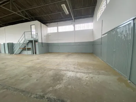 imagem 5 - Barracão Amplo com Estrutura Administrativa em Uvaranas! imagem 5 - Barracão Amplo com Estrutura Administrativa em Uvaranas!