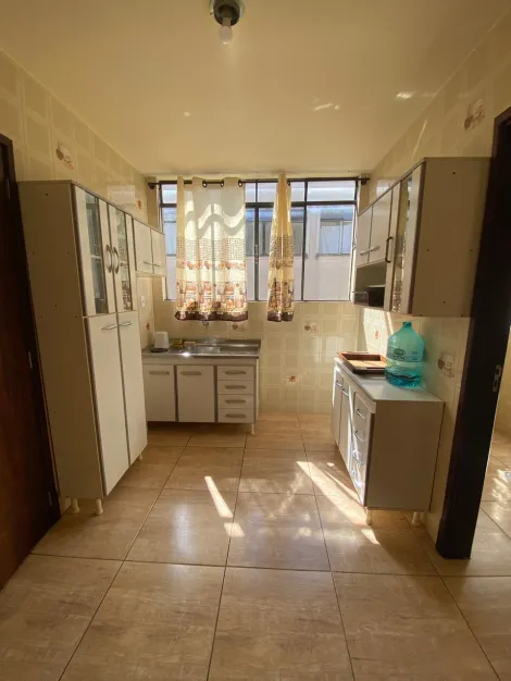 imagem 2 - Apartamento Amplo e Bem Localizado com 3 Dormitórios e Garagem! imagem 2 - Apartamento Amplo e Bem Localizado com 3 Dormitórios e Garagem!
